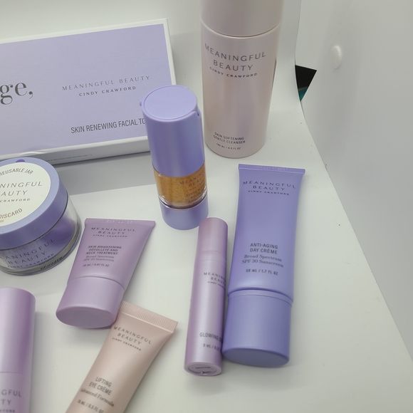 Meaningful Beauty Skincare Purple and Pink Moisturizer - Picture 3 of 3